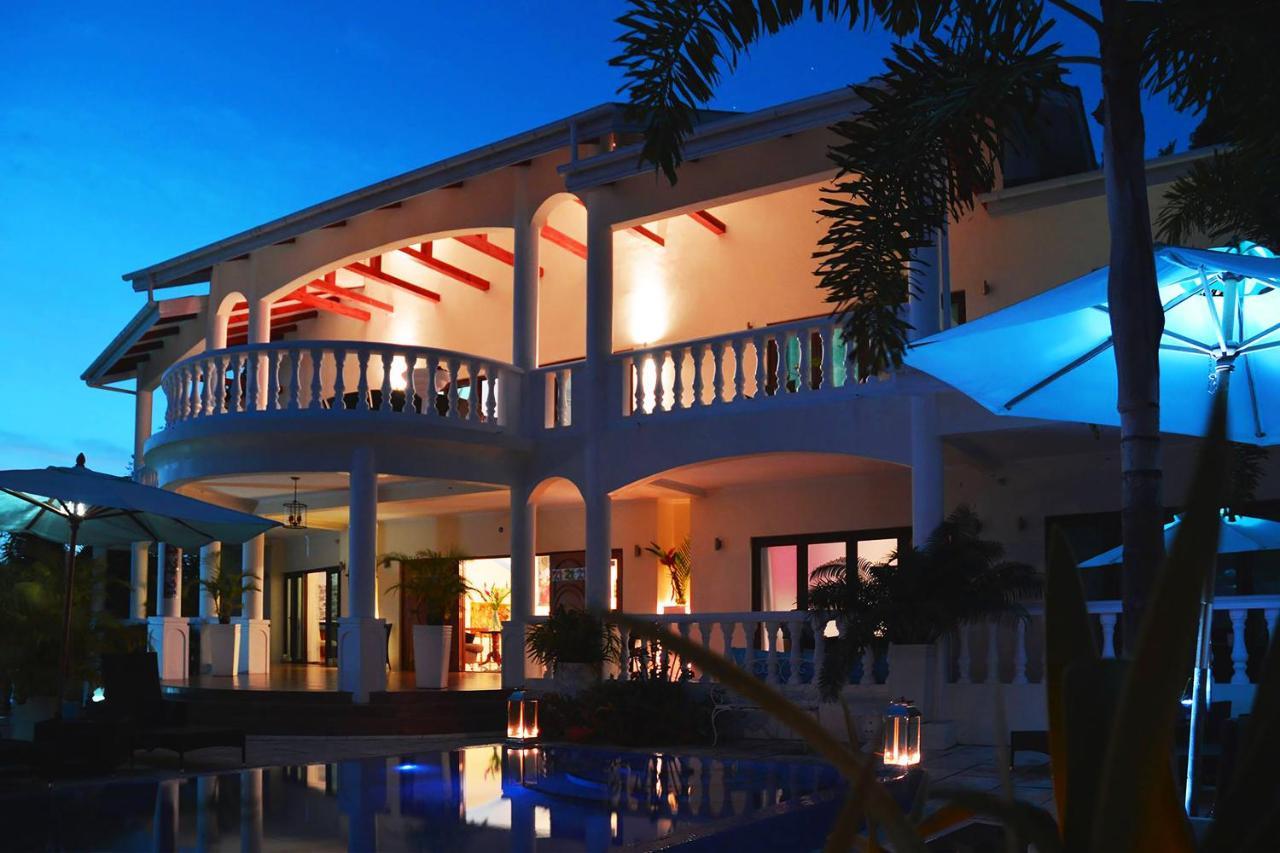 Petit Amour Villa, Seychelles Victoria Extérieur photo